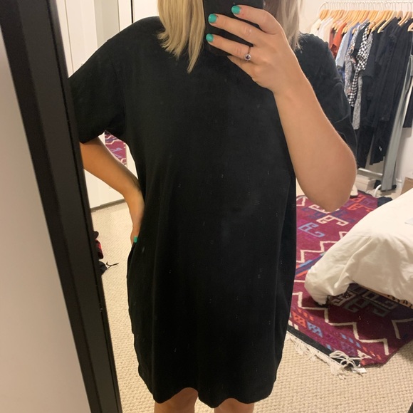 Black t shirt dress - Picture 1 of 1